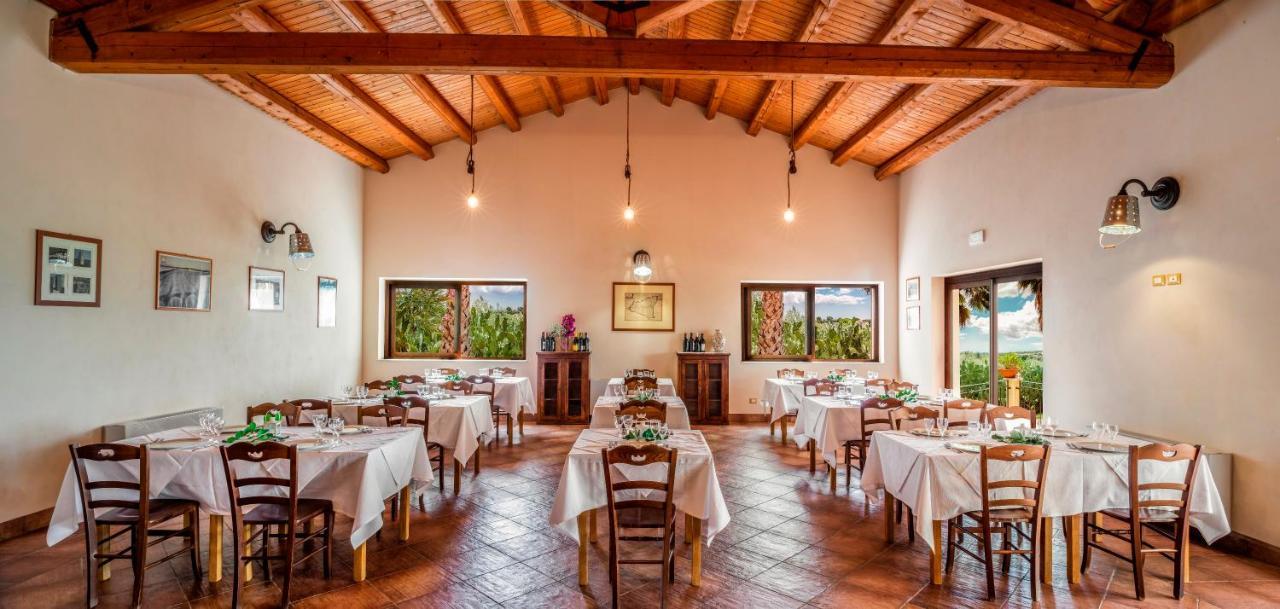 Canicattini Bagni Agriturismo Borgo Degli Ulivi מראה חיצוני תמונה