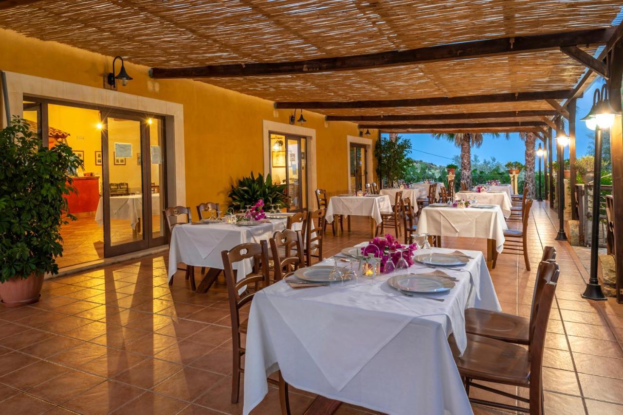 Canicattini Bagni Agriturismo Borgo Degli Ulivi מראה חיצוני תמונה