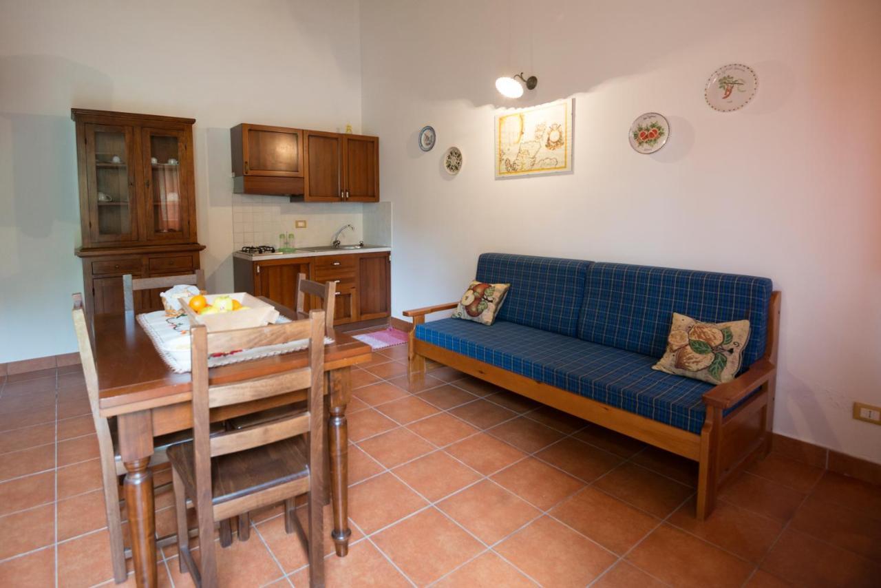Canicattini Bagni Agriturismo Borgo Degli Ulivi מראה חיצוני תמונה